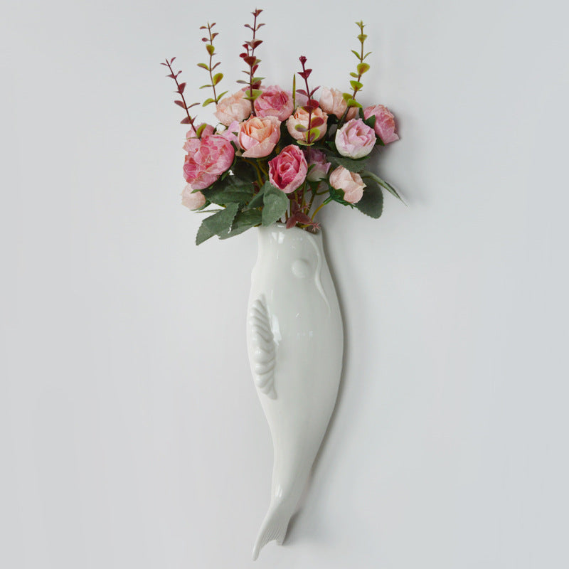 Modern Ceramic Goldfish Vase: Creative Wall Decoration